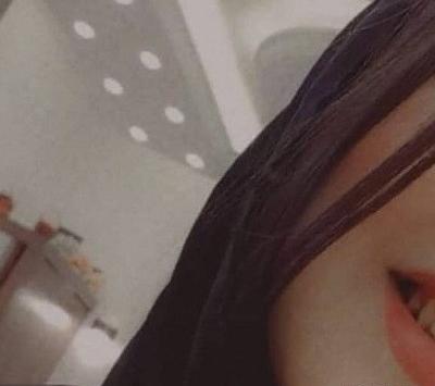 عکس دختر با لبخند جذاب
