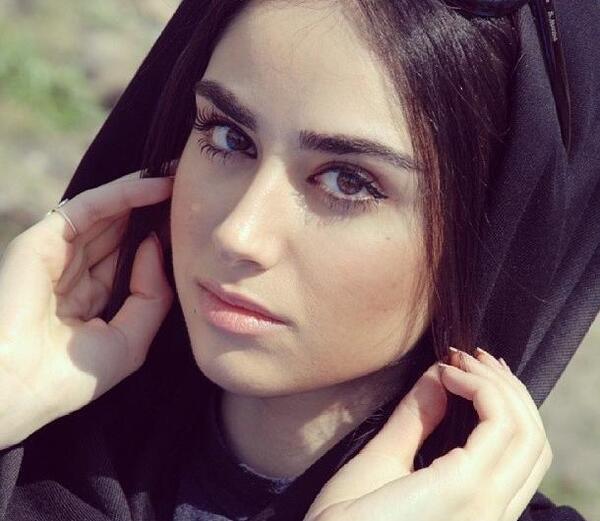 عکس واقعی ریحانه عشق مهراب