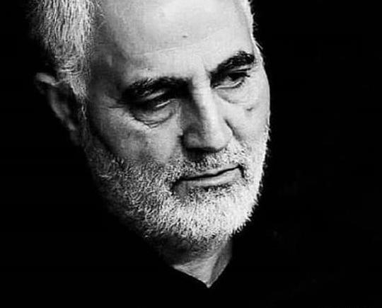 عکس حاج قاسم مشکی