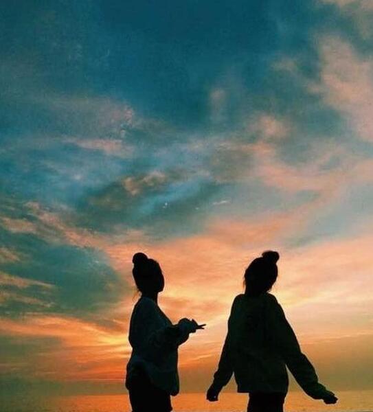 عکس پروفایل دوتا دوست صمیمی بدون متن