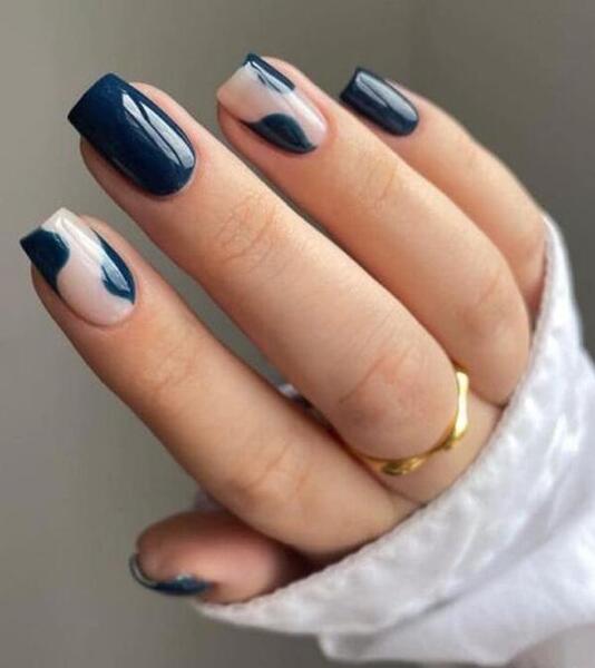 عکس طراحی ناخن آبی