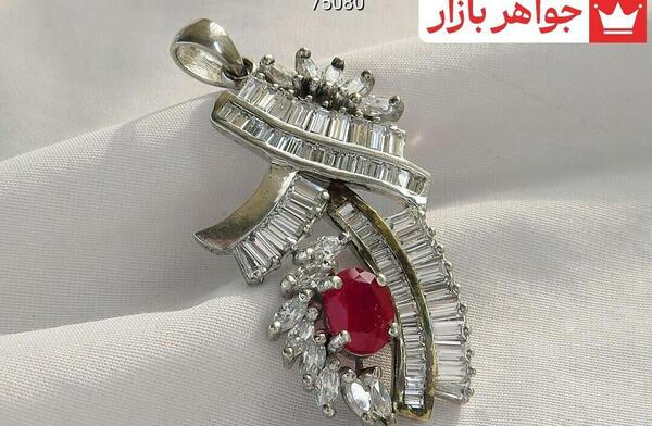 عکس گردنبند یاقوت