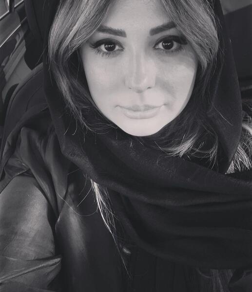عکس سیاه و سفید نیوشا ضیغمی