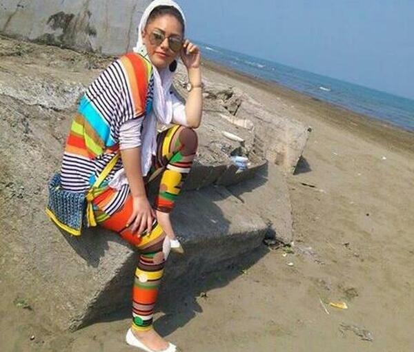 عکس دختر ایرانی خوشگل با عینک دودی