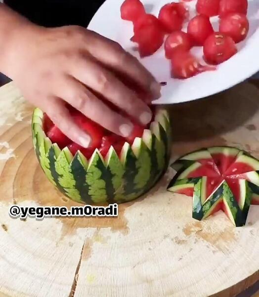 عکس ایده تزیین هندوانه برای شب یلدا