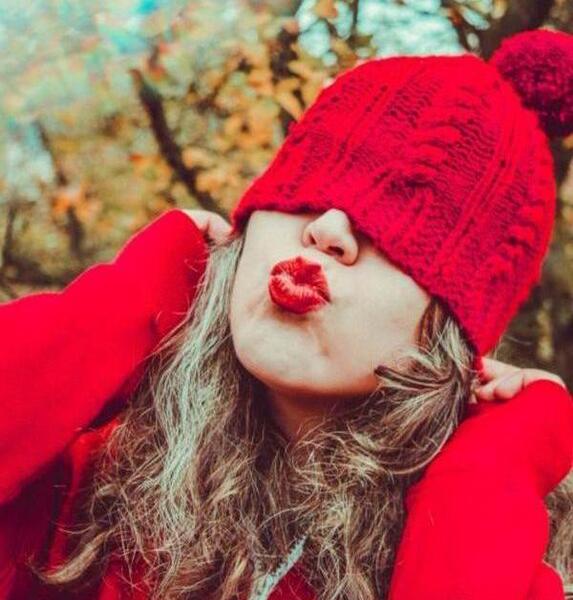 عکس پروف دخترونه قرمز