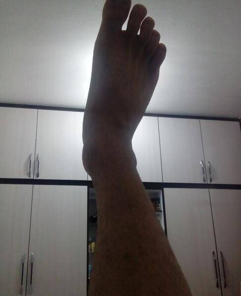 عکس فیک از پا دخترانه