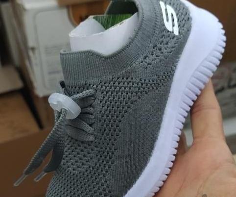 عکس کفش بچه گانه اسکیچرز