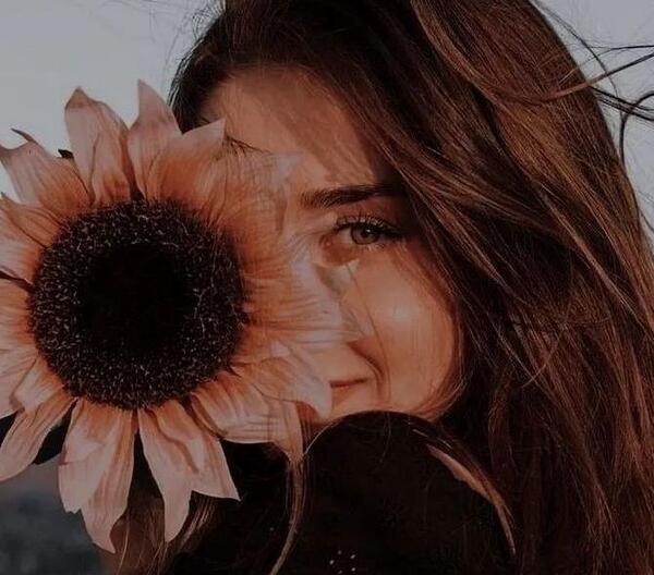 عکس دختر فیک برای گول زدن