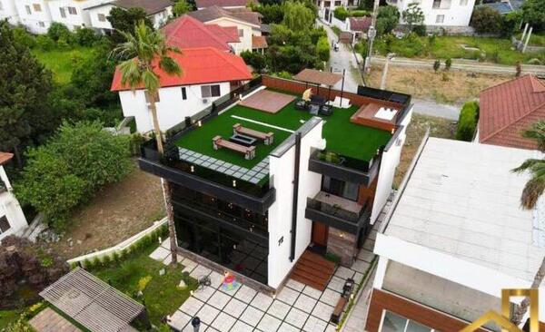عکس ویلای قدیمی