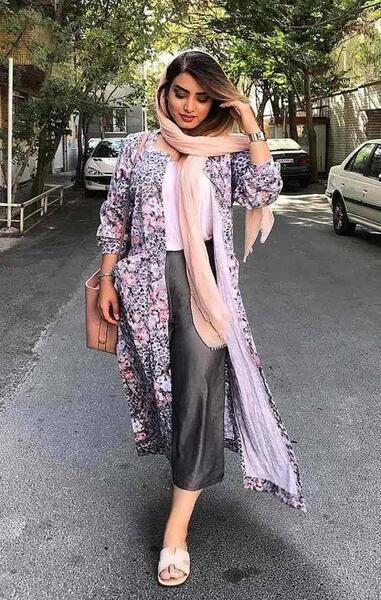 عکس مدل مانتو جلو باز کوتاه