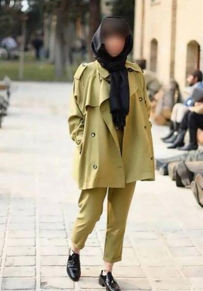 عکس مدل مانتو جلو باز کوتاه