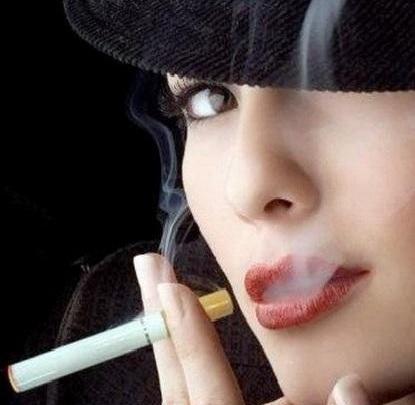 عکس دخترونه سیگار