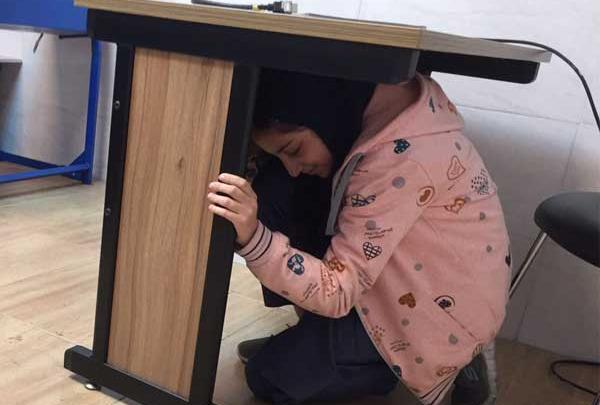 عکس زلزله و پناهگیری