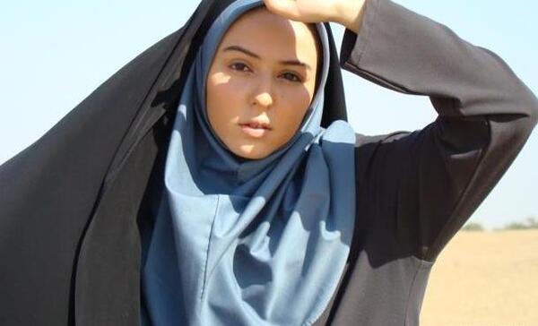 عکسهای حنانه شهشهانی خارج از کشور