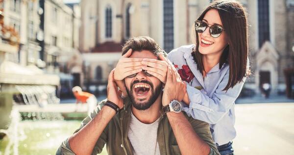 عکس ایده برای سورپرایز سالگرد دوستی