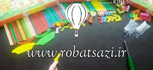 عکس گل لاله روی مقوا