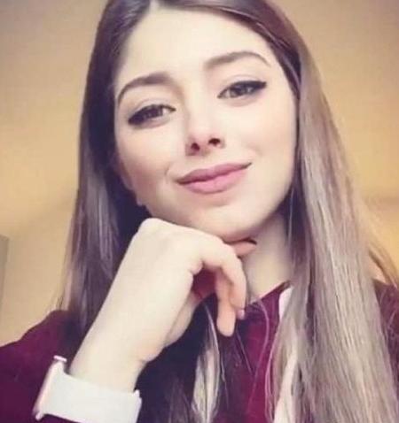 عکس دختر فیک سلفی