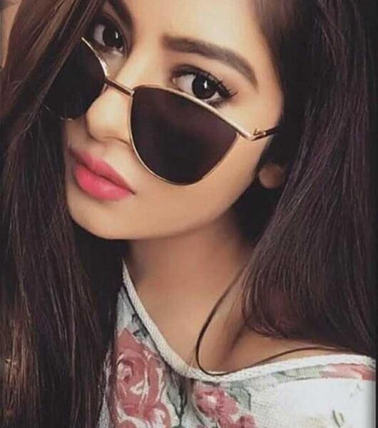 عکس دختر فیک سلفی
