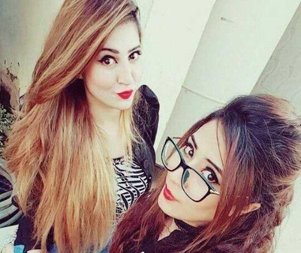 عکس دختر فیک سلفی