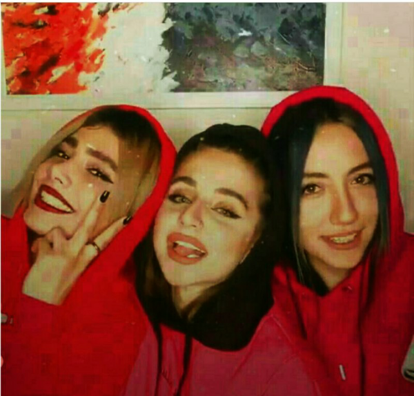 عکس دیانا نیکا و مهدیس