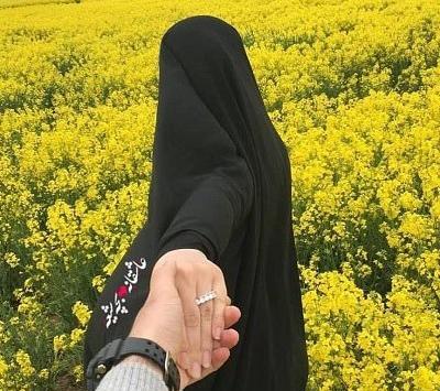 عکس حرم امام رضا و دختر چادری