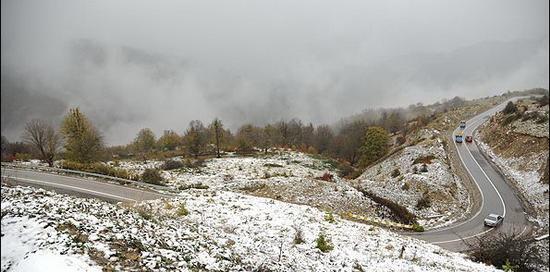 عکس برف پاییزی