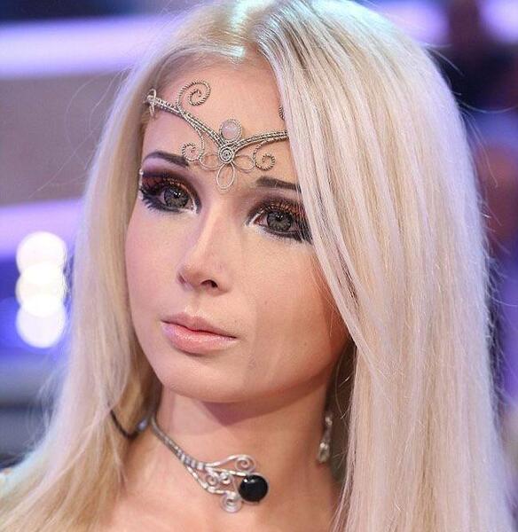 عکس عروسک زنده واقعی