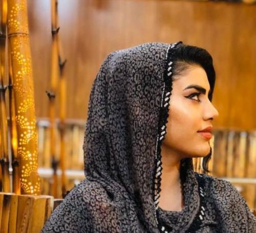 عکس دختر بلوچ با چادر