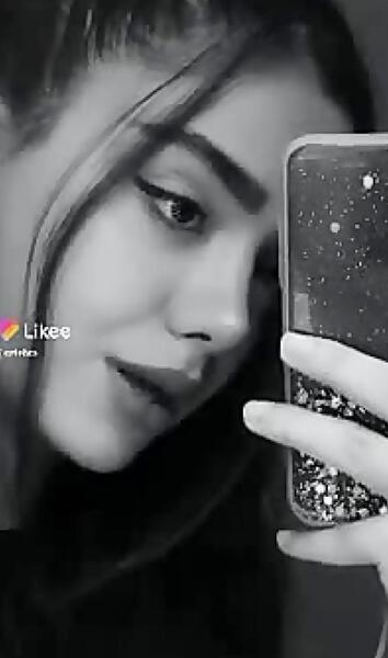 عکس دخترانه نیم رخ طبیعی