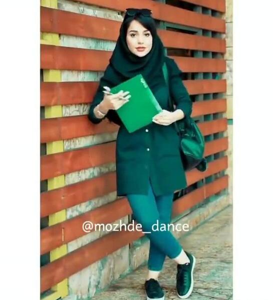 عکس ژست عکاسی دخترانه فیلم