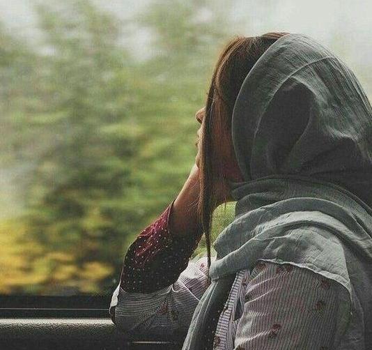 عکس دختر ایرانی پشت به دوربین برای پروفایل