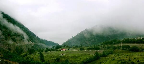 عکس جاده لاویج