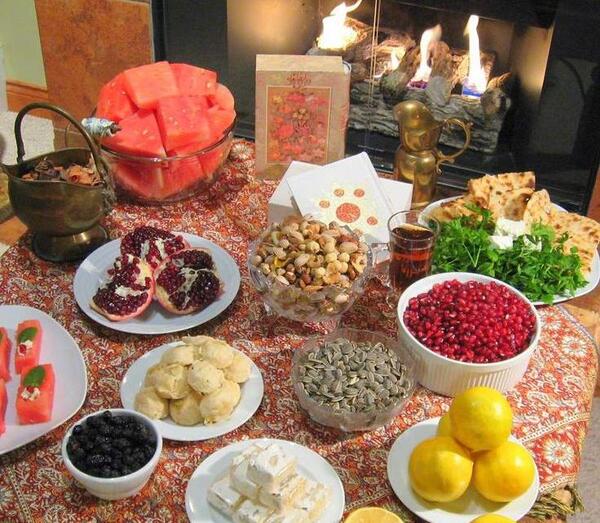 عکس از سفره ی یلدا