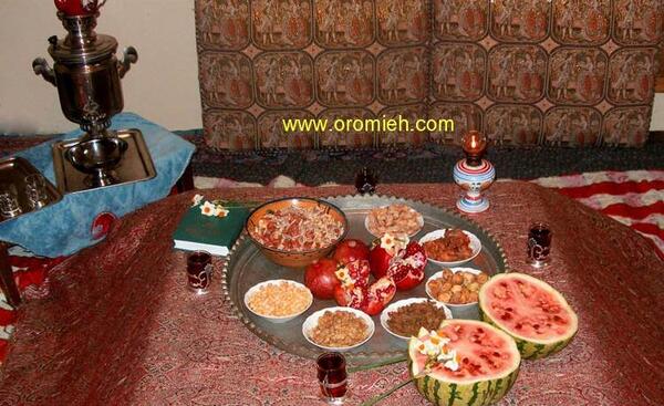 عکس از سفره ی یلدا