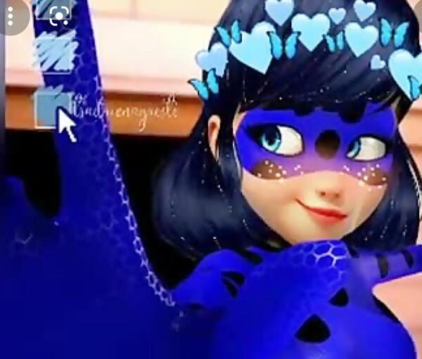 عکس لیدی باگ بنفش