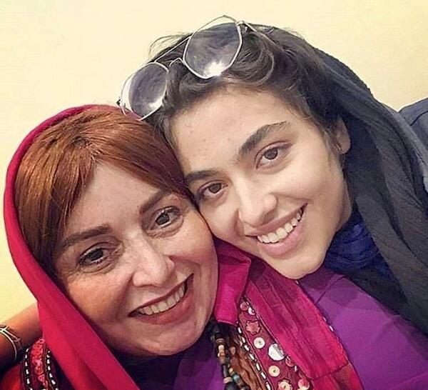 عکس بازیگر ژاله صامتی