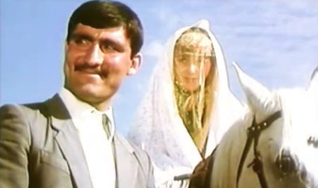 عکس بازیگر ژاله صامتی