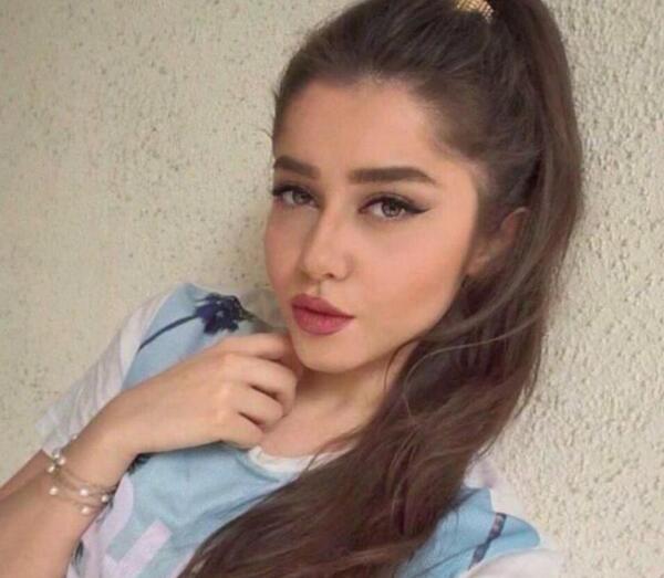 عکسی از همسر محمدرضا گلزار