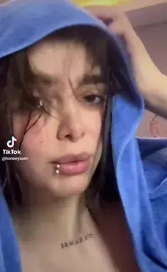 عکس هانیه غلامی با چادر