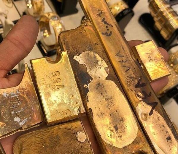 عکس ذرات طلا