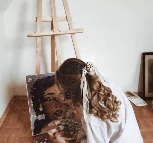 ژست عکس طراحی