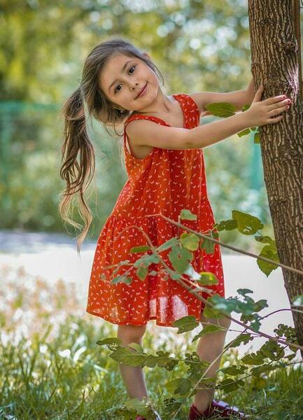ژست عکس بچه