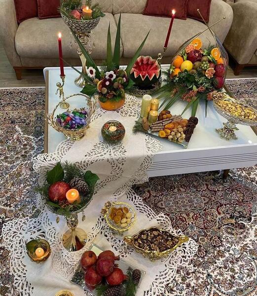 عکس میز شب یلدا شیک