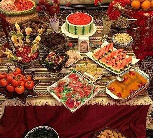 عکس میز شب یلدا شیک