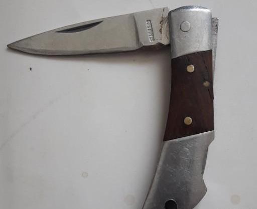 عکس چاقو دکمه ای