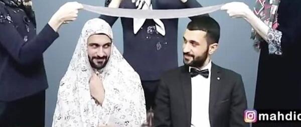 عکس مومو با ممد قلی