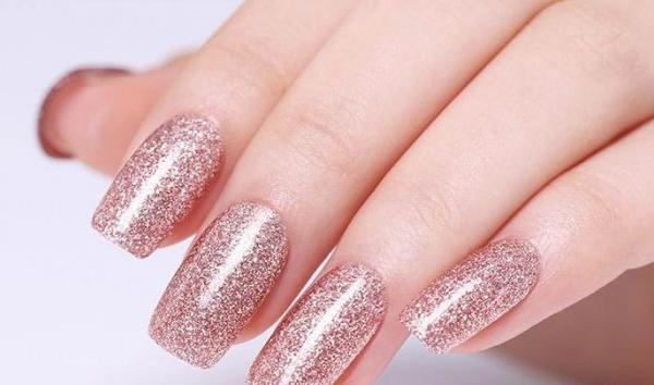 عکس ژلیش ناخن فرنچ