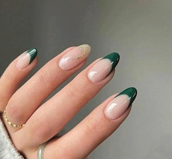 عکس ژلیش ناخن فرنچ