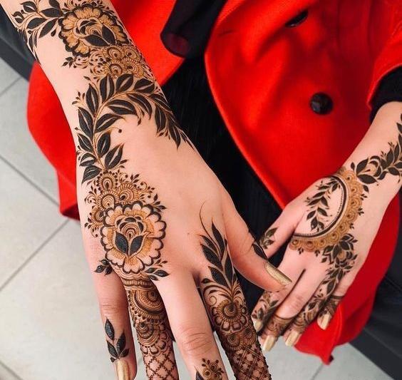 عکس حنا روی دست شیک